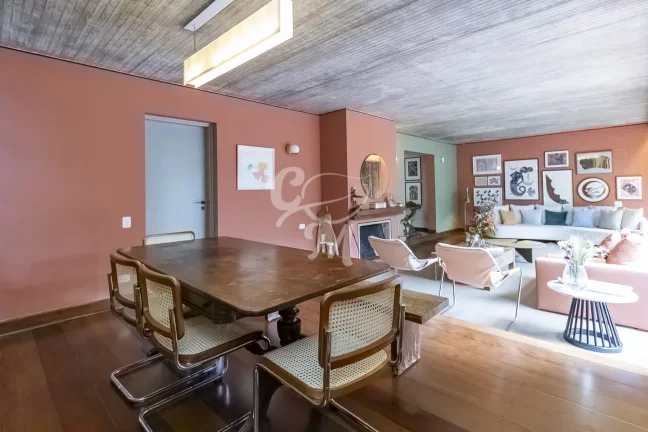 Imagem Linda Casa no Alto de Pinheiros, SP