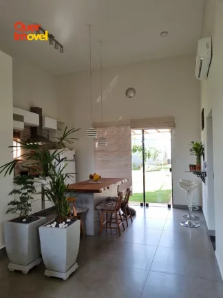 Imagem Oportunidade imperdível: Casa à venda na City Ribeirão, zona leste de Ribeirão Preto-SP. 2 quartos, 1 suíte, ampla sala, 2 banheiros, 4 vagas de garagem. 125,72 m² de área. Quer Imóvel Negócios Imobiliários.