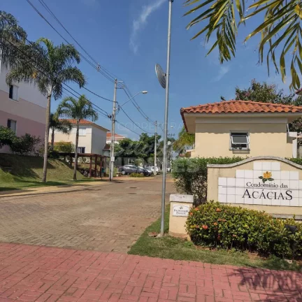 Imagem Oportunidade! Casa modelo Mariana com 3 dorms no condomínio Villa Flora