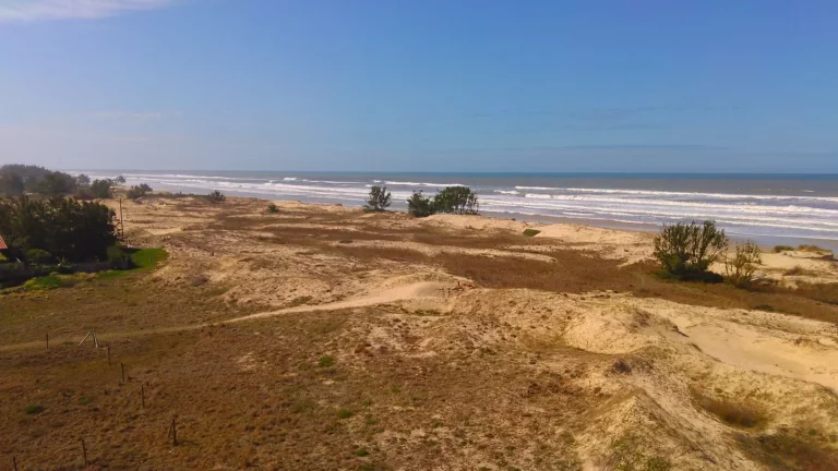 Imagem Terreno à venda, 300m²
