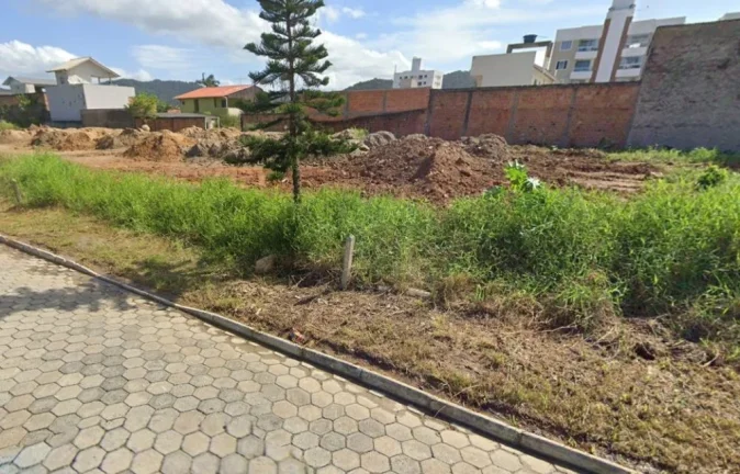 Imagem Terreno a venda no Bairro Tabuleiro