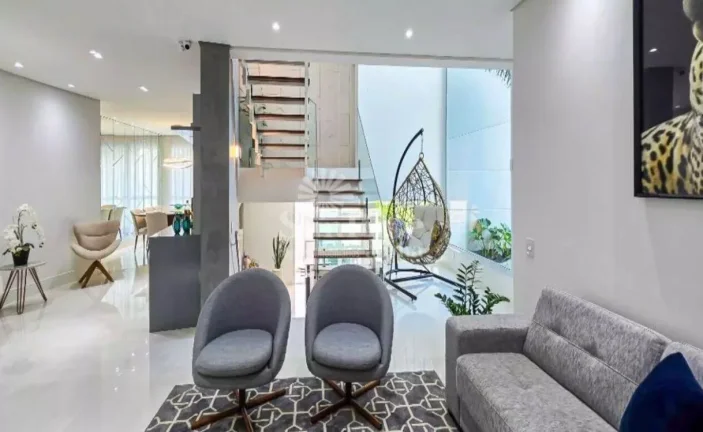 Imagem Casa à Venda de Esquina em Alphaville | 550m² - 4 suítes | R$5.500.000 - Alpha Conde (próx. Padaria Quinta do Marquês)