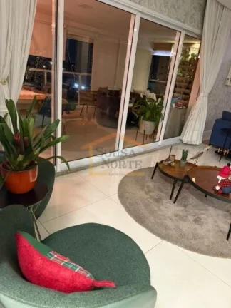 Imagem PORTEIRA FECHADA!!!
Apartamento alto padrão, hall social privativo, 3 dormitórios, sendo 3 suítes...