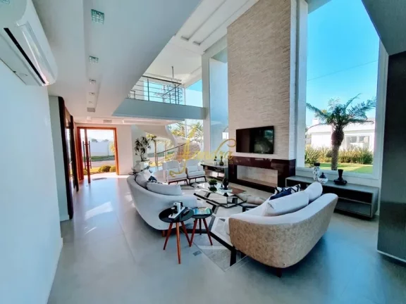 Imagem BEIRA DE LAGO, VISTA PANORÂMICA com 05 suites