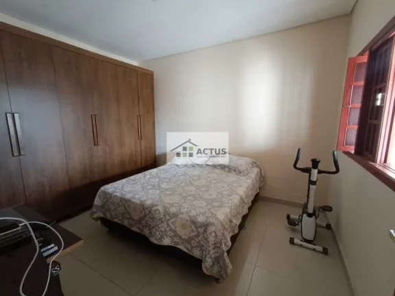 Imagem Casa com 3 Quartos à Venda, 340 m² em Cruzeiro - Ibirité