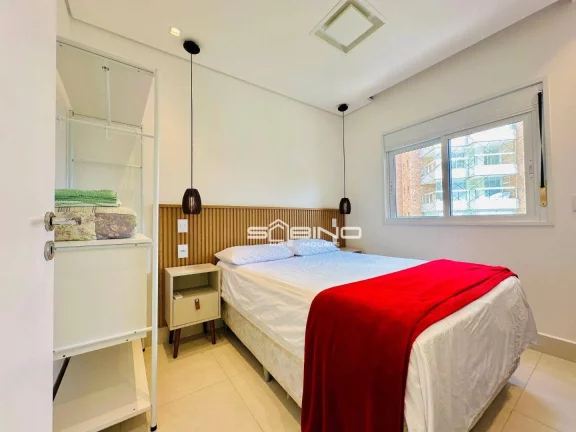 Imagem Aluguel anual na Riviera, Apartamento Pé na Areia, com 3 dormitórios 1 suíte, com 90m² de área útil, 2 vagas de garagem