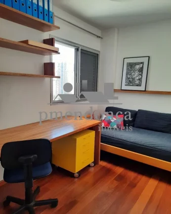Imagem Apartamento à venda na Rua Padre de Carvalho, 3 quartos sendo 1 suíte e 2 vagas, 82m2