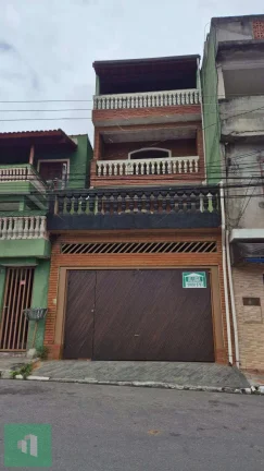 Imagem Sobrado para alugar em Diadema, Taboão, com 4 quartos