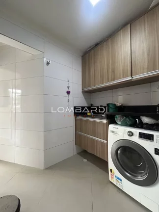 Imagem APARTAMENTO COM ÓTIMA LOCALIZAÇÃO NO ITAGUÁ COM 3 DORMITÓRIOS