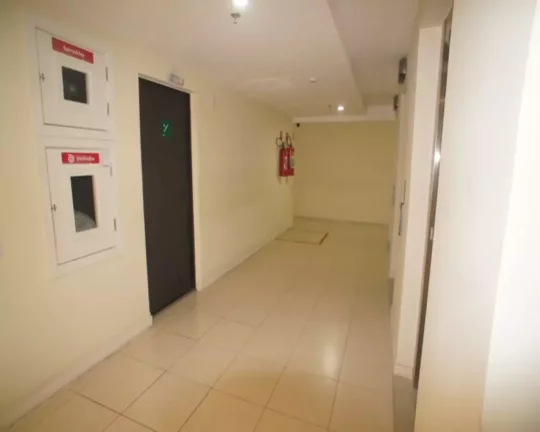 Imagem Rua Soares Caldeira - Madureira - - Vendo sala de 22m² - Centro Empresarial Madureira - Oportunidade R$90.000,00