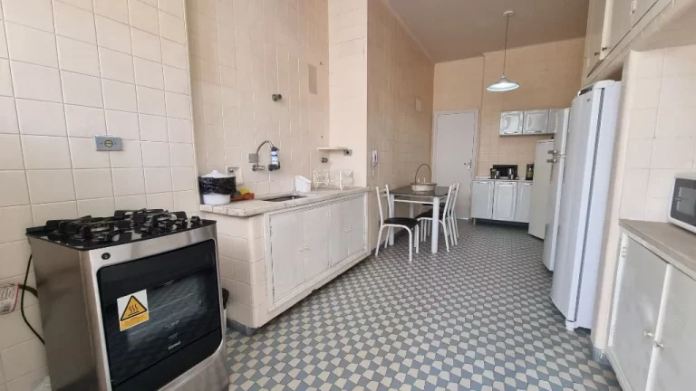 Imagem Apartamento com 3 dormitórios à venda, 198 m² - Pitangueiras - Guarujá/SP