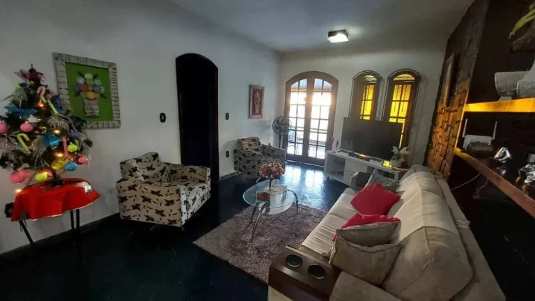 Imagem Casa de condomínio à venda em São Gonçalo, Centro, com 3 quartos, 240m2
