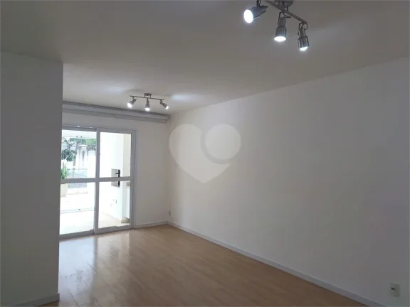 Imagem Apartamento à venda com 3 quartos, sendo 1 suíte, no condomínio One Brooklin, São Paulo - SP