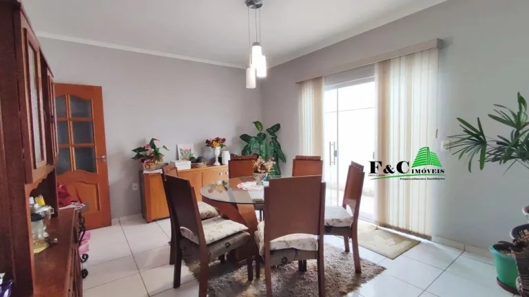 Imagem Casa para Venda em Limeira, Parque Residencial Stahlberg, 3 dormitórios, 1 suíte, 2 banheiros, 2 vagas