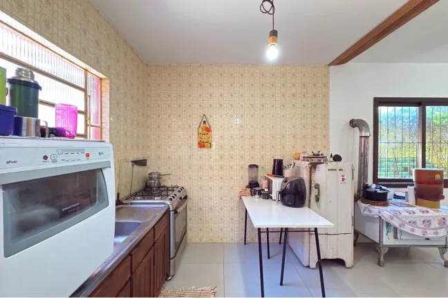 Imagem Casa para venda no bairro Vila Nova em Porto Alegre