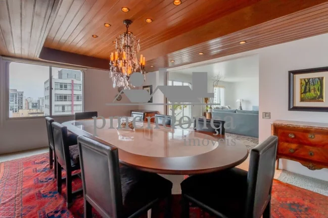 Imagem Belíssima Cobertura Duplex com 623m², 3 suítes e 6 vagas