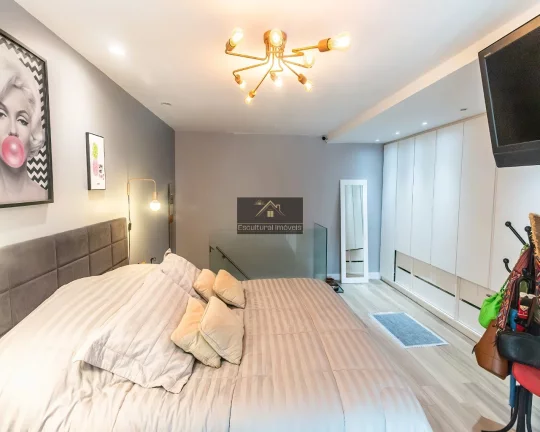 Imagem NO CORAÇÃO DO CHARMOSO BADALADO BAIRRO ITAIM APARTAMENTO DUPLEX 49,32 M 1 DORMITÓRIO SUÍTE SALA 2 AMBIENTES COZINHA ABERTA AR-CONDICIONADO 1 VAGA