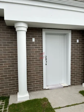 Imagem SOBRADO TRIPLEX com 3 dormitórios à venda por R$ 1.320.000,00 no bairro Centro - PINHAIS / PR