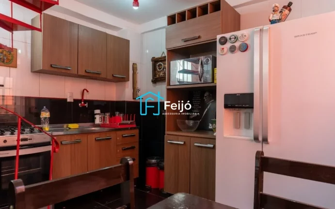 Imagem Casa 3 dormitórios no Bairro Teresópolis