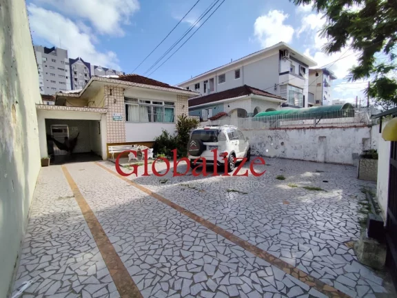 Imagem Casa, 3 Dormitórios, 2 sala 1 Área de serviço, 2 Banheiros, 6 vagas de Garagem - Vila Belmiro R$ 2.000.000,00