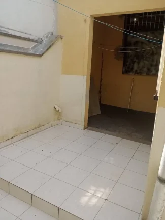 Imagem Alugo Apto Sobre loja em Santo André, Parque das Nações