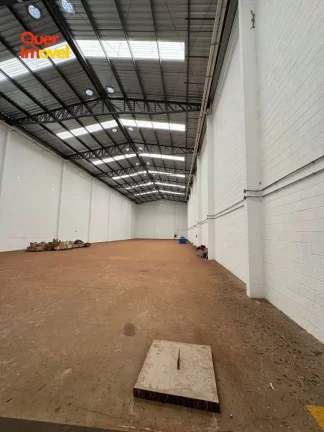 Imagem Galpão Comercial de Alto Padrão em Ribeirão Preto-SP, Recreio Anhangüera! 3 banheiros, 1.240m² de área. Locação já! Quer Imóvel Negócios Imobiliários!