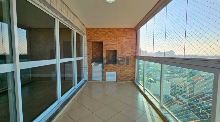 Imagem Cobertura de 210m² no Ville de France com piscina e área gourmet na melhor localização do Jardim do Mar.