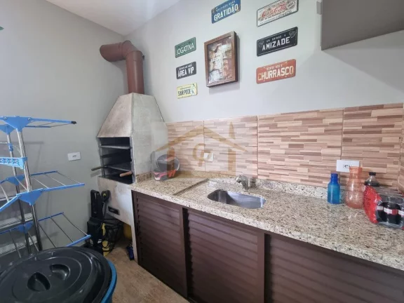Imagem Charmosa! 3 quartos, sendo um suíte, varanda 2 vagas