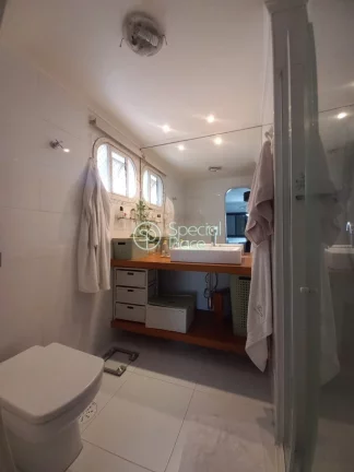 Imagem Moema Pássaros - Reformado com sacada 119 metros 3 dormitórios 1 suíte lavado 2 vagas Apartamento...