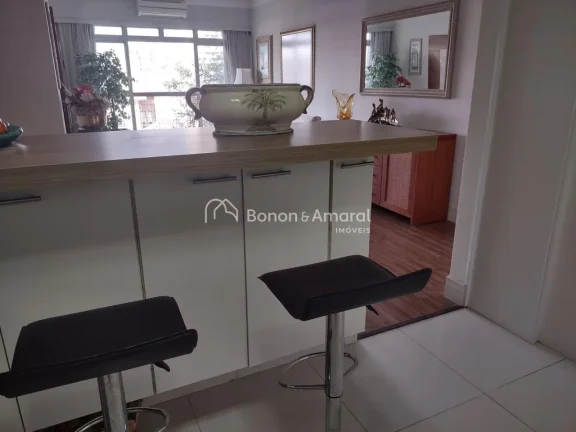 Imagem Apartamento encantador com 3 dormitórios, todos com armários planejados. A suíte principal inclui...
