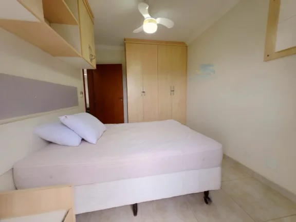 Imagem ALUGA - SE APARTAMENTO Á 600 DA PRAIA DE MAITINGA - BERTIOGA - SP.