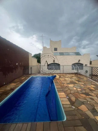 Imagem Casa com Piscina à Venda no Jardim Santa Genebra – Conforto e Lazer Garantidos!