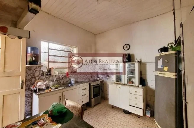 Imagem Vendo grande oportunidade na vila Brasiliana, região próximo ao Zoologico, casa térrea com área de 140m2, imóvel com 2 Dormitorios, 1 vaga de garagem. Valor de oportunidade imperdível, R$. 430k. Confira!!.