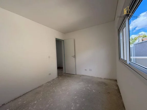 Imagem Sobrado com 3 quartos à venda, 157 m² por R$ 990.000 - Bairro Pilarzinho - Curitiba/PR