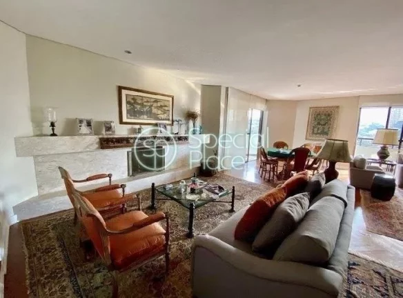 Imagem Excelente apartamento em Higienópolis com 350m² de área privativa, 4 suítes e 4 vagas na garagem...