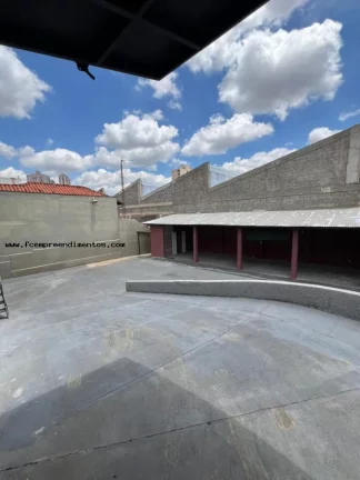 Imagem Salão Comercial para Locação em Limeira, Centro, 4 banheiros, 6 vagas