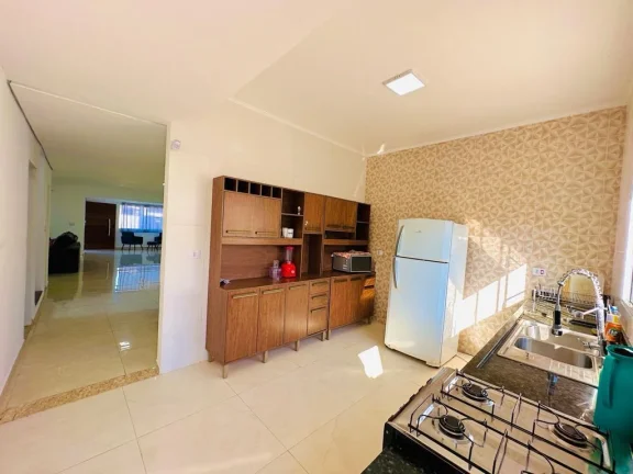 Imagem Casa para Venda em Itanhaém, Cibratel I, 3 dormitórios, 3 suítes, 2 banheiros, 8 vagas