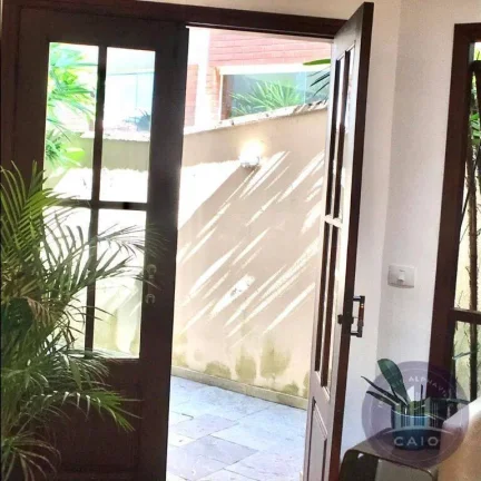 Imagem Casa a venda 305 m² com 4 suítes por R$ 2.988,000 - Alphaville 11