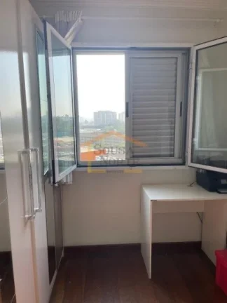 Imagem Apartamento 63m², 3 dormitórios, armários, sala 2 ambientes, cozinha, banheiro, 2 vagas de garage...