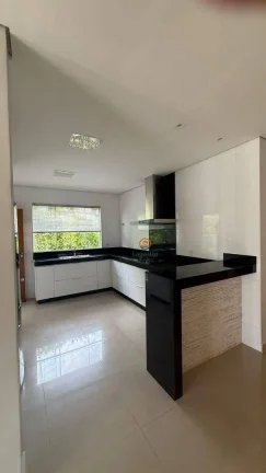 Imagem Casa com 3 dormitórios à venda, 213 m² por R$ 1.240.000 - Campo das Azaléias - Lagoa Santa/MG