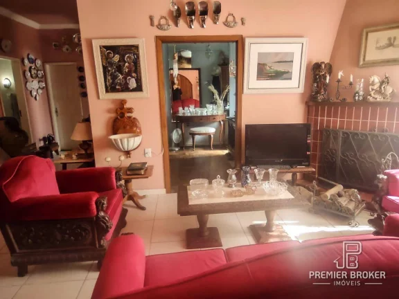 Imagem Casa à venda, 200 m² por R$ 980.000,00 - Albuquerque - Teresópolis/RJ
