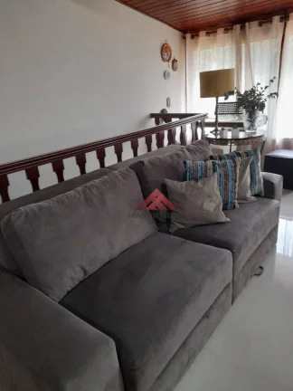 Imagem Casa à venda, 300 m² por R$ 1.390.000,00 - Piratininga - Niterói/RJ