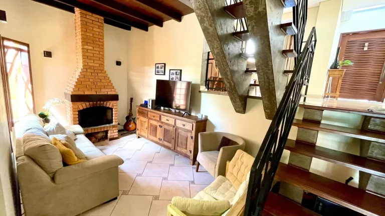 Imagem Cond SP II. Linda casa estilo rústico moderno, com arquitetura exclusiva!!