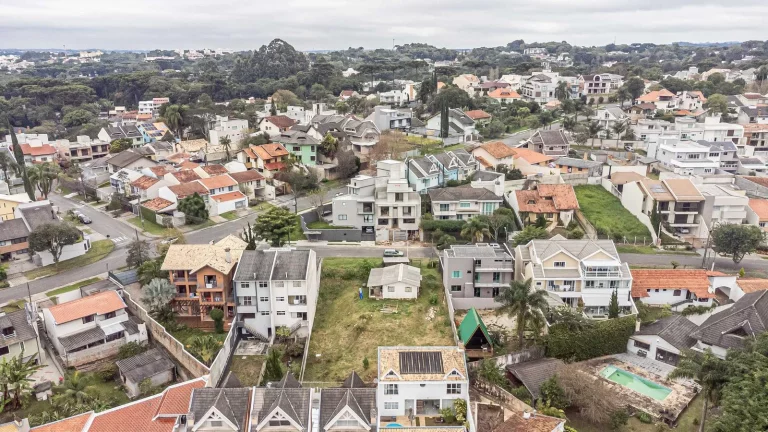 Imagem Terreno a venda no Mossunguê