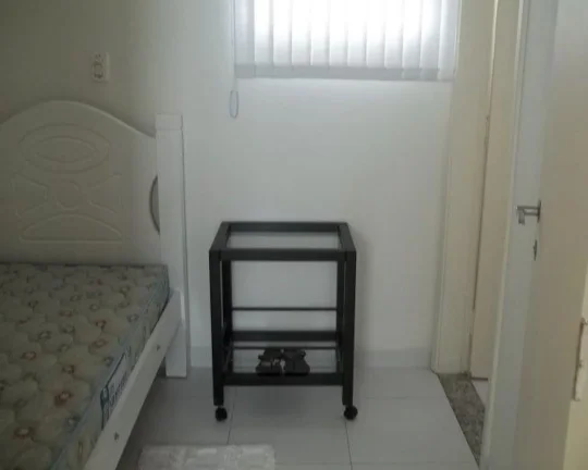 Imagem Apartamento à venda no Guarujá na Praia das Pitangueiras.