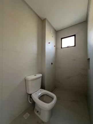Imagem Apartamento com 3 dormitórios sendo 1 suíte e 2 vagas em Balneário Perequê/SC