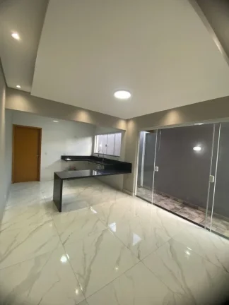 Imagem Casa para Venda em Itanhaém, Nossa Senhora do Sion, 2 dormitórios, 1 suíte, 2 banheiros, 2 vagas
