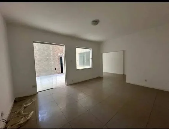 Imagem Apartamento tipo casa na avenida Atlantica pé na areia