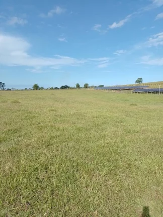 Imagem Propriedade Rural a venda em capelinha do amparo Carapebús RJ.