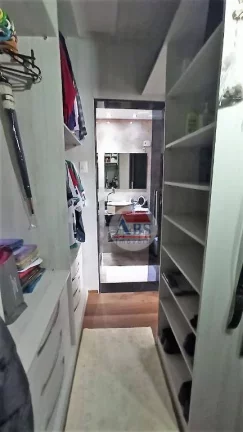 Imagem Lindo Sobrado Geminado com 3 dormitórios à venda, 204 m² por R$ 800.000 - Vila Ponte Nova - Cubatão/SP